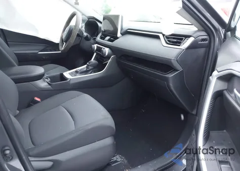 2024 Toyota Rav4 Hybrid Xle z USA, uszkodzony, nr VIN 2T3RWRFVXRW249699